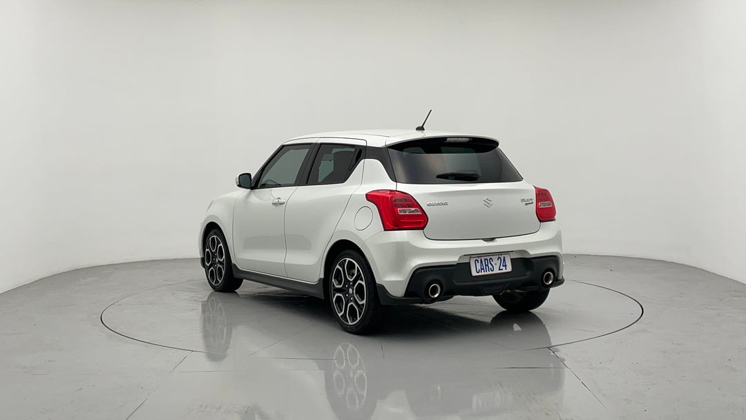 Left Back Diagonal (45- Degree) View