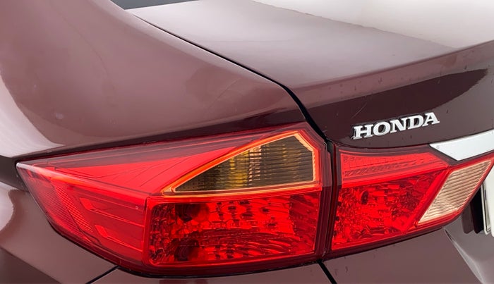 2014 Honda City VX CVT PETROL, Petrol, Automatic, 26,729 km, Left tail light - Minor damage