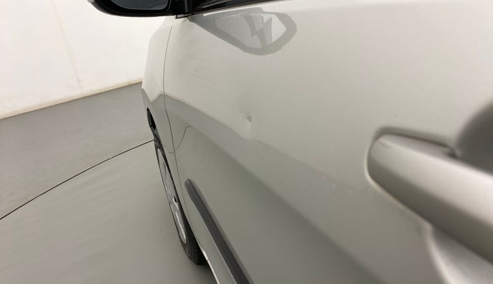 2018 Maruti Celerio ZXI AMT (O), Petrol, Automatic, 40,238 km, Front passenger door - Slightly dented