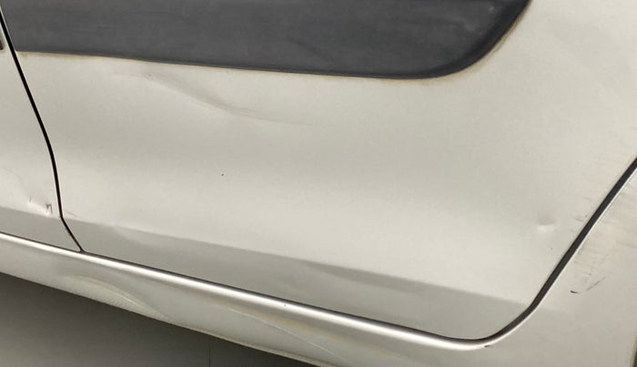 2014 Maruti Swift Dzire VXI, Petrol, Manual, 76,864 km, Rear left door - Minor scratches
