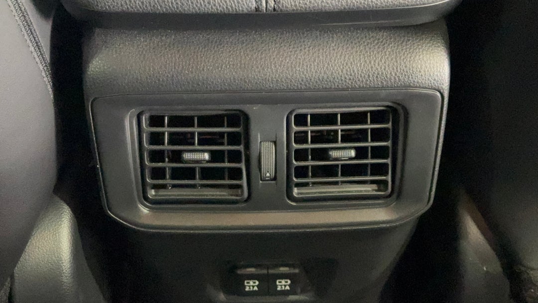 Rear A/C Vent