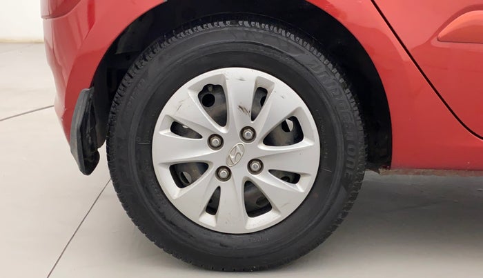2012 Hyundai i10 SPORTZ 1.2, Petrol, Manual, 98,825 km, Right Rear Wheel