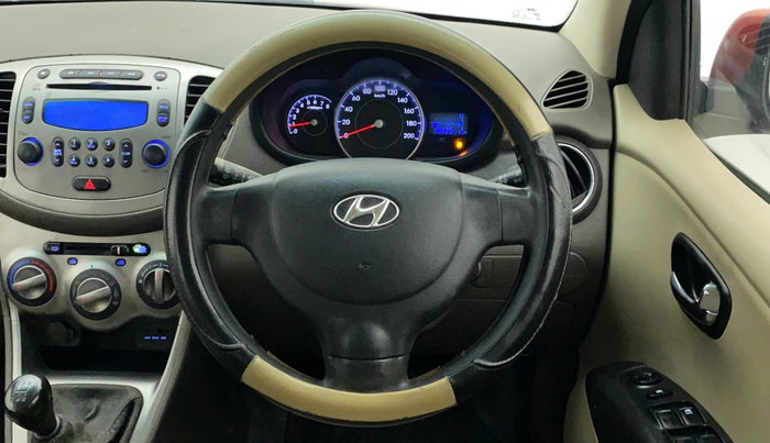 2012 Hyundai i10 SPORTZ 1.2, Petrol, Manual, 98,825 km, Steering Wheel Close Up