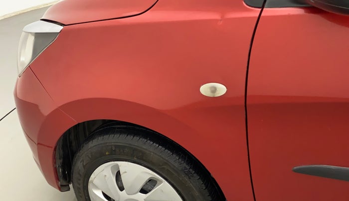 2015 Maruti Celerio VXI CNG, CNG, Manual, 73,915 km, Left fender - Slightly dented