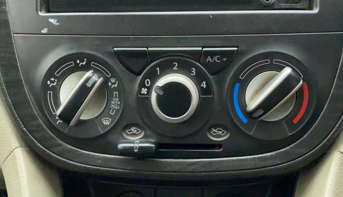 2015 Maruti Celerio VXI CNG, CNG, Manual, 73,915 km, AC Unit - Directional switch has minor damage