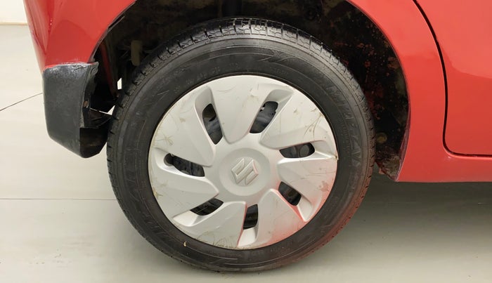 2015 Maruti Celerio VXI CNG, CNG, Manual, 73,915 km, Right Rear Wheel