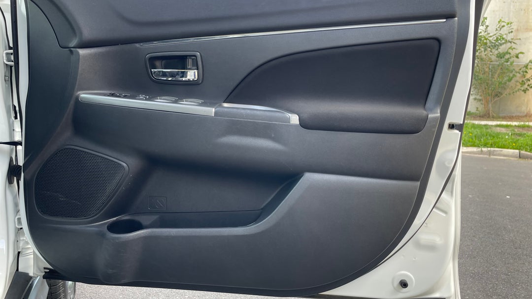 2018 Mitsubishi ASX Ls (2wd), Automatic, 97392 km, Speaker View