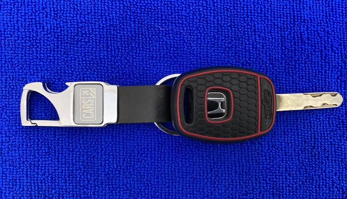 2014 Honda Amaze 1.2 SMT I VTEC, Petrol, Manual, 58,424 km, Key Close Up