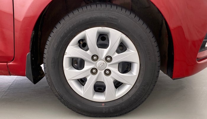 2019 Hyundai Elite i20 1.2 MAGNA PLUS VTVT, Petrol, Manual, 14,904 km, Right Front Wheel