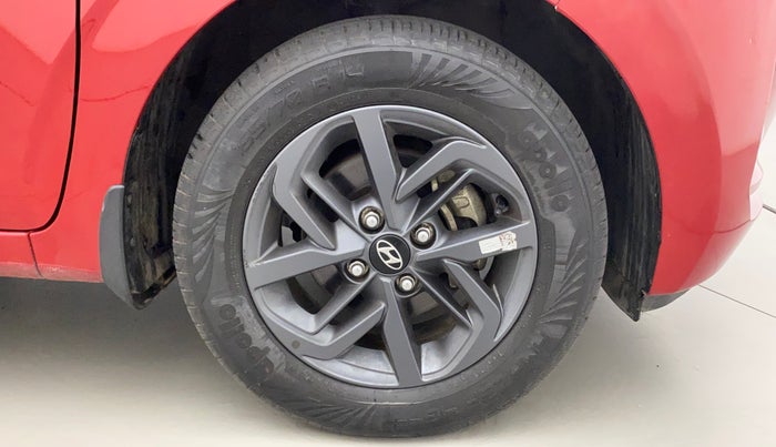 2022 Hyundai GRAND I10 NIOS SPORTZ AMT 1.2 KAPPA VTVT, Petrol, Automatic, 13,692 km, Right Front Wheel