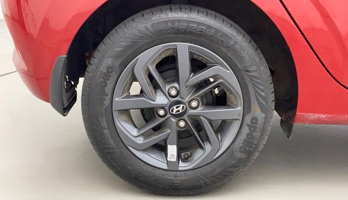2022 Hyundai GRAND I10 NIOS SPORTZ AMT 1.2 KAPPA VTVT, Petrol, Automatic, 13,692 km, Right Rear Wheel
