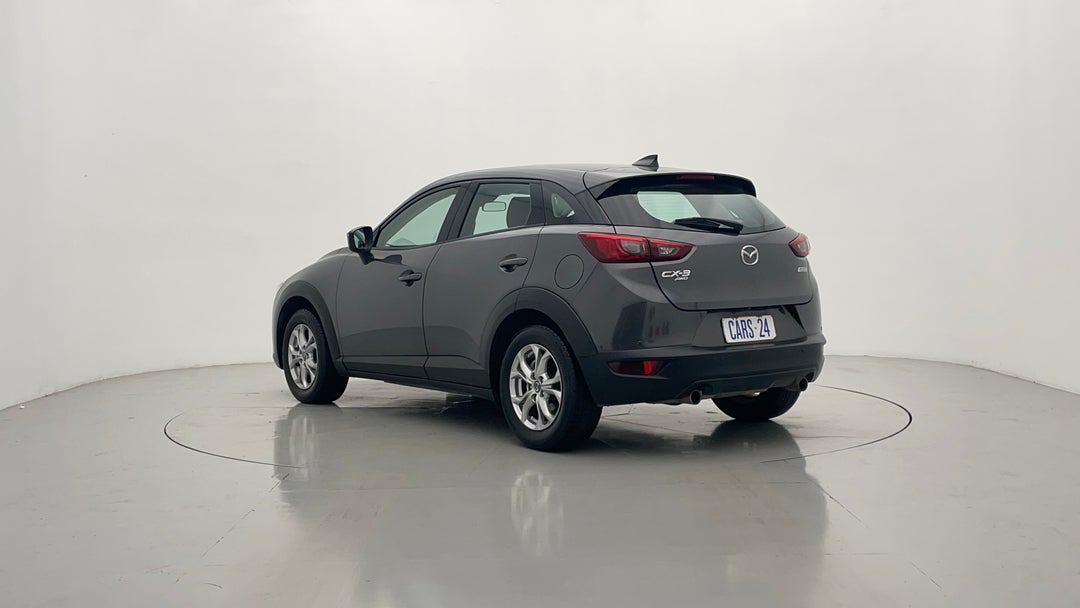 Left Back Diagonal (45- Degree) View