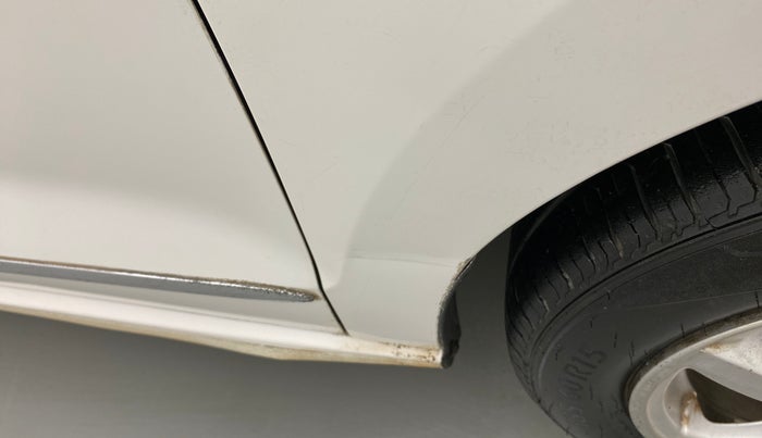2013 Volkswagen Vento HIGHLINE DIESEL 1.6, Diesel, Manual, 72,566 km, Right fender - Slightly dented