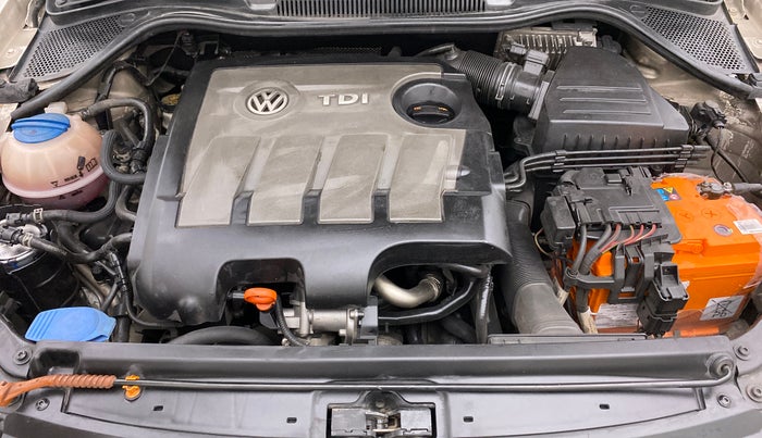 2013 Volkswagen Vento HIGHLINE DIESEL 1.6, Diesel, Manual, 72,566 km, Open Bonet
