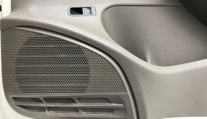 2013 Volkswagen Vento HIGHLINE DIESEL 1.6, Diesel, Manual, 72,566 km, Speaker