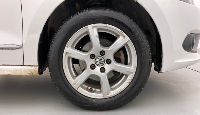 2013 Volkswagen Vento HIGHLINE DIESEL 1.6, Diesel, Manual, 72,566 km, Right Front Wheel