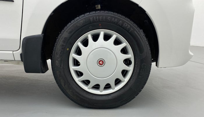 2020 Maruti Alto VXI, Petrol, Manual, 10,420 km, Right Front Tyre