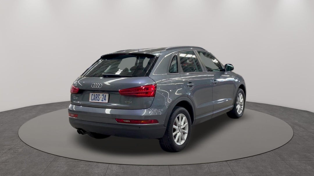 Right Back Diagonal (45- Degree) View