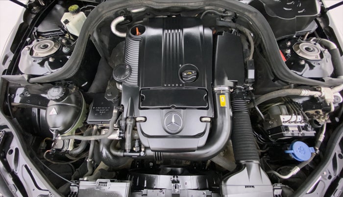2013 Mercedes Benz E Class E 200 AVANTGARDE, Petrol, Automatic, 41,021 km, Open Bonet