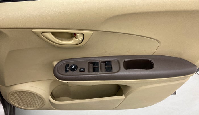 2013 Honda Amaze 1.2 SMT I VTEC, Petrol, Manual, 64,030 km, Driver Side Door Panels Control