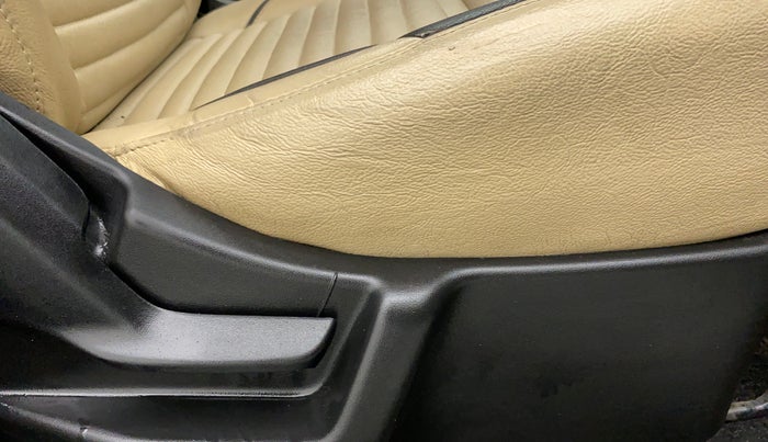 2019 Maruti New Wagon-R 1.0 Lxi (o) cng, CNG, Manual, 78,787 km, Driver Side Adjustment Panel
