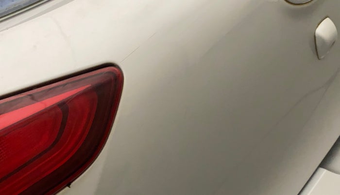 2017 Hyundai i20 Active 1.2 S, Petrol, Manual, 11,899 km, Dicky (Boot door) - Minor scratches