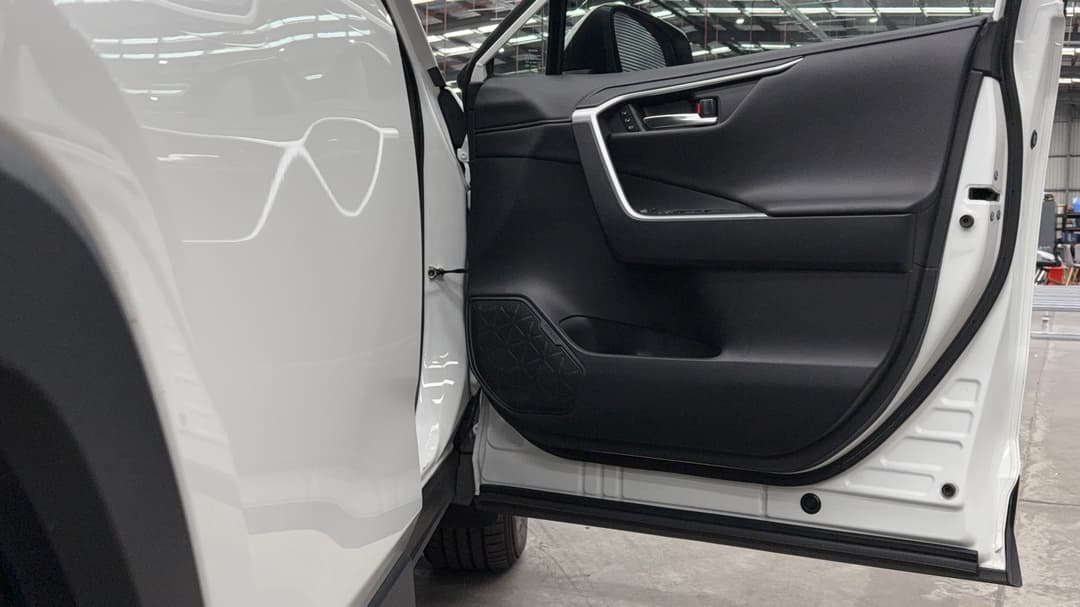 2021 Toyota RAV4 Cruiser (2WD) Hybrid, Automatic, 76412 km, Speaker View
