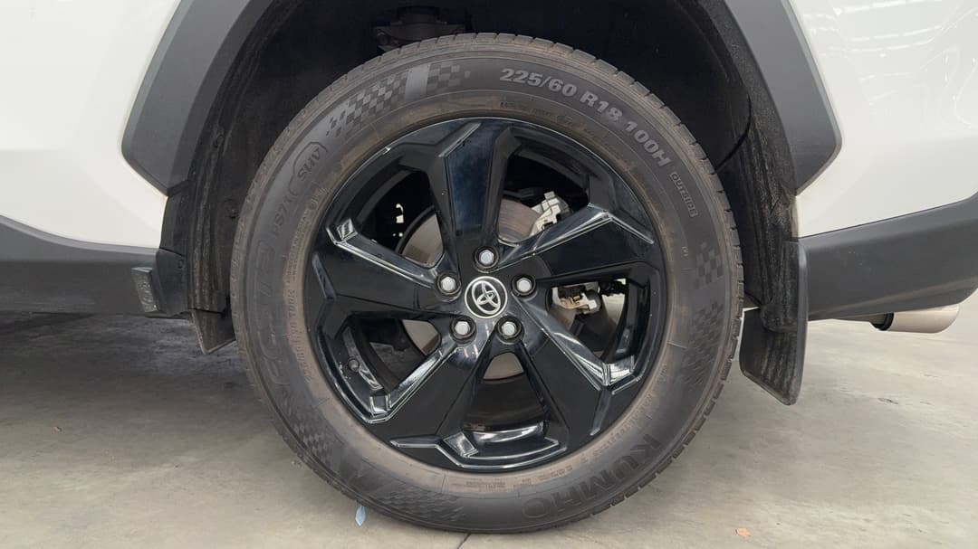 2021 Toyota RAV4 Cruiser (2WD) Hybrid, Automatic, 76412 km, Left Rear Wheel