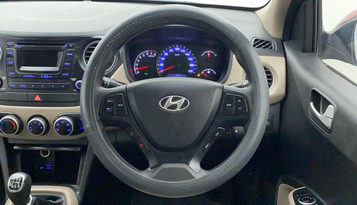 2014 Hyundai Xcent S (O) 1.2, Petrol, Manual, 55,955 km, Steering Wheel Close Up