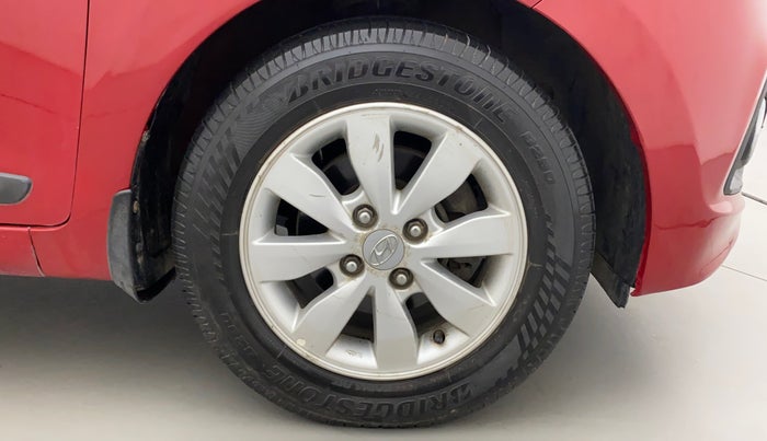 2014 Hyundai Xcent S (O) 1.2, Petrol, Manual, 55,955 km, Right Front Wheel