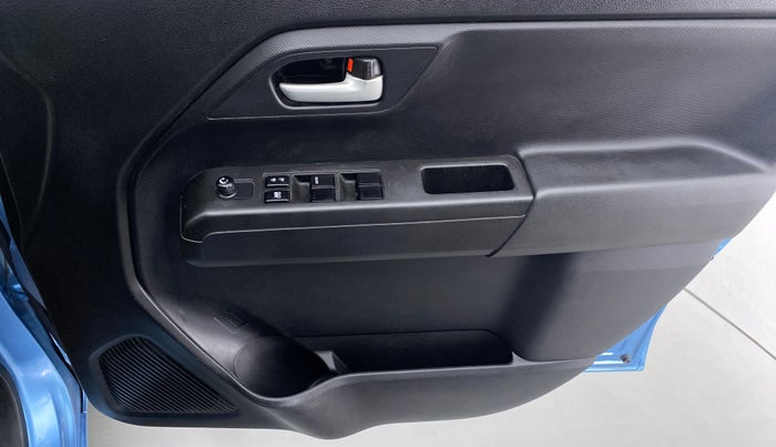 2019 Maruti New Wagon-R VXI 1.2L, Petrol, Manual, 43,086 km, Driver Side Door Panels Control
