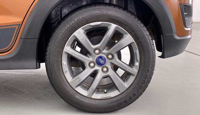 2018 Ford FREESTYLE TITANIUM Plus 1.5 TDCI MT, Diesel, Manual, 25,633 km, Left Rear Wheel