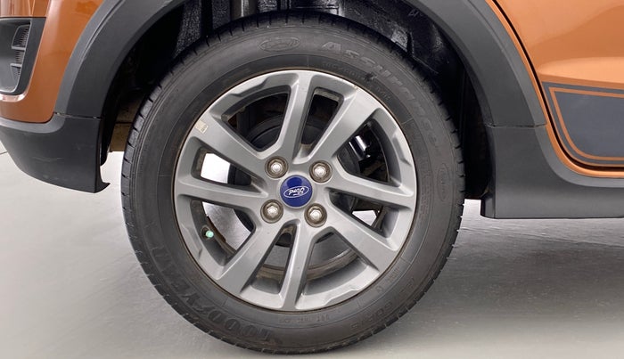 2018 Ford FREESTYLE TITANIUM Plus 1.5 TDCI MT, Diesel, Manual, 25,633 km, Right Rear Wheel