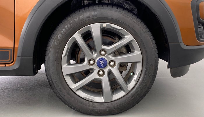 2018 Ford FREESTYLE TITANIUM Plus 1.5 TDCI MT, Diesel, Manual, 25,633 km, Right Front Wheel
