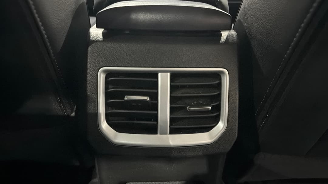 2025 GWM Cannon Premium (4x4), Automatic, 24020 km, Rear A/C Vent