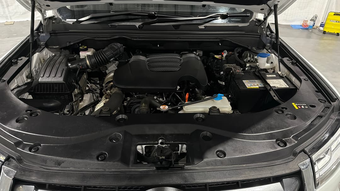 2025 GWM Cannon Premium (4x4), Automatic, 24020 km, Open Bonnet (Engine)