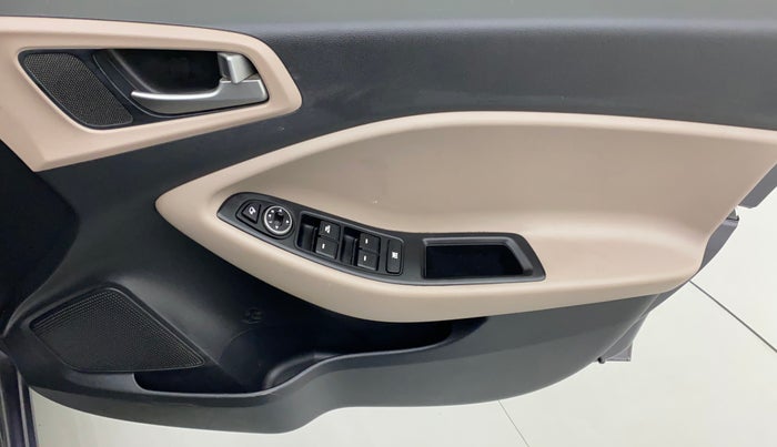 2018 Hyundai Elite i20 ASTA 1.2 (O), Petrol, Manual, 49,103 km, Driver Side Door Panels Control