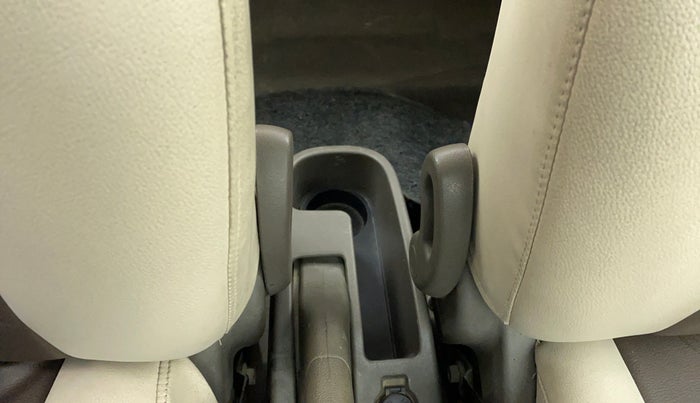 2010 Hyundai i10 MAGNA 1.1 IRDE2, Petrol, Manual, 59,396 km, Driver Side Adjustment Panel