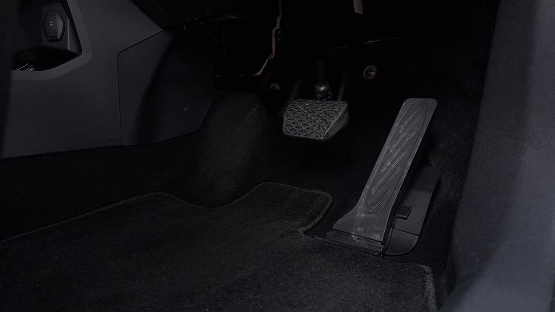 Pedals and Footmat