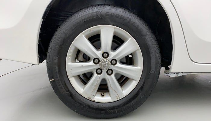 2016 Toyota Corolla Altis G AT, Petrol, Automatic, 60,853 km, Right Rear Wheel