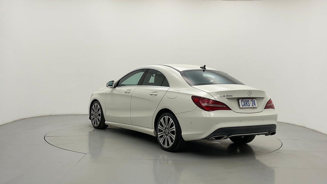 Left Back Diagonal (45- Degree) View