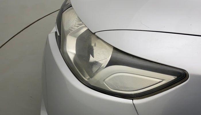 2017 Honda Jazz 1.2L I-VTEC V, Petrol, Manual, 77,900 km, Left headlight - Faded