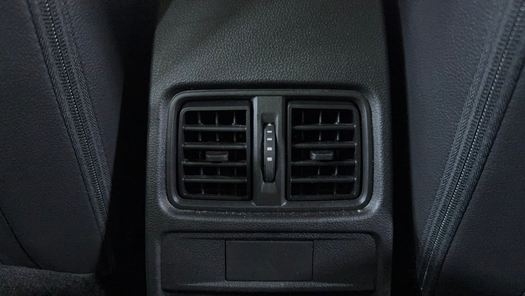 Rear A/C Vent