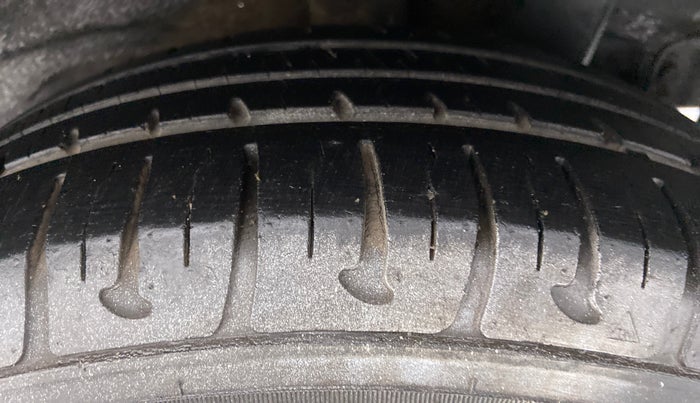 2018 Hyundai Xcent E PLUS, Petrol, Manual, 47,188 km, Left Rear Tyre Tread