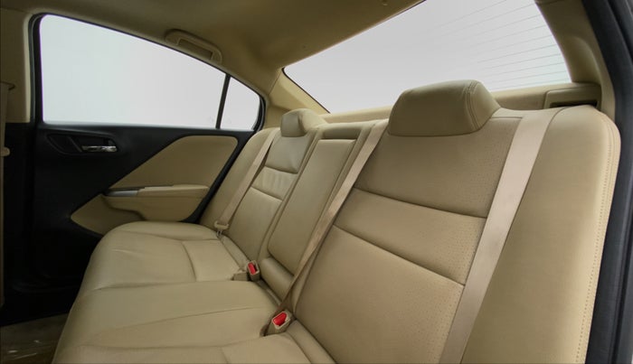 2015 Honda City VX (O) PETROL, Petrol, Manual, 36,456 km, Right Side Rear Door Cabin