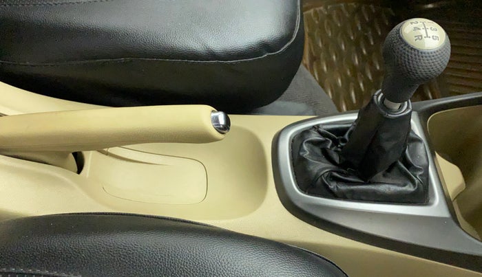 2012 Honda City 1.5L I-VTEC V MT, Petrol, Manual, 60,758 km, Gear Lever