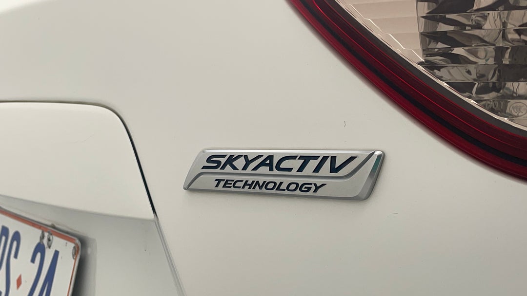 Badge (Boot Right Side)