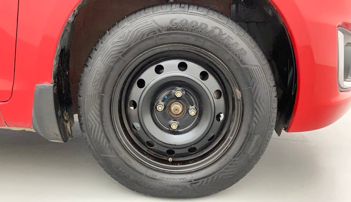 2017 Maruti Swift VDI ABS, Diesel, Manual, 62,373 km, Right Front Wheel