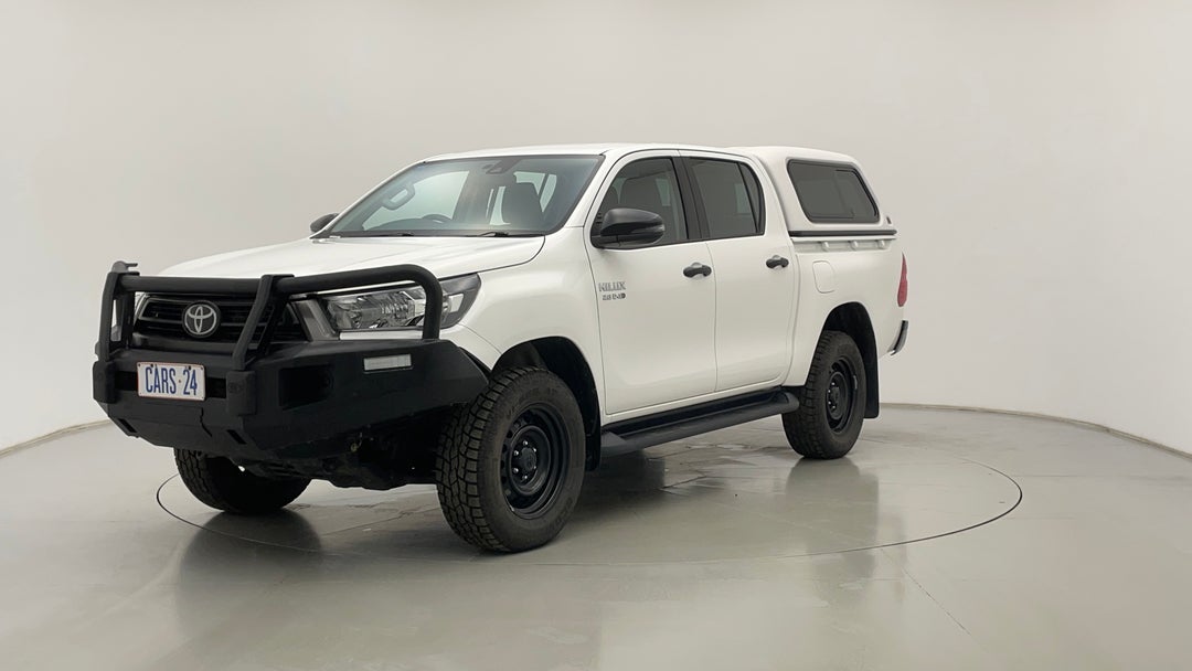 Left Front Diagonal (45- Degree) View