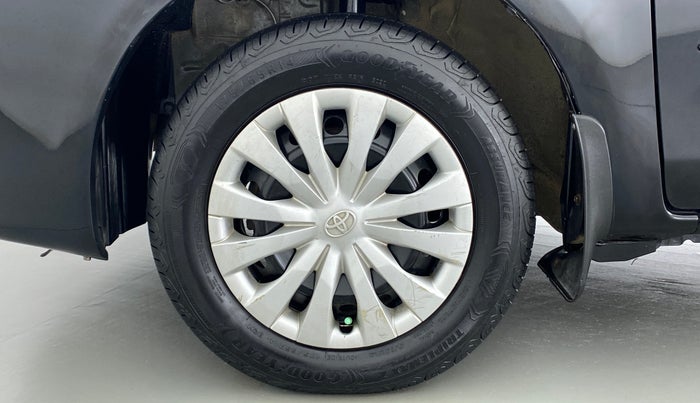 2011 Toyota Etios G, Petrol, Manual, 49,368 km, Left Front Wheel
